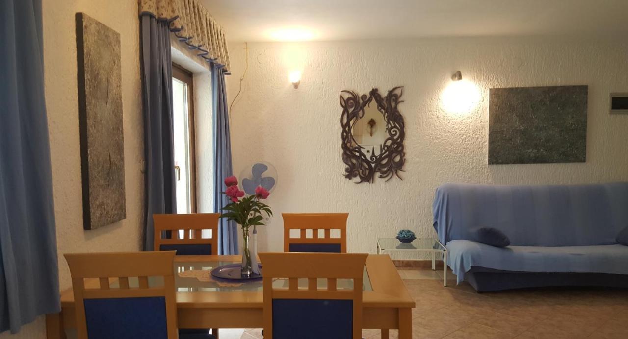 פונטנה Apartments Coki מראה חיצוני תמונה