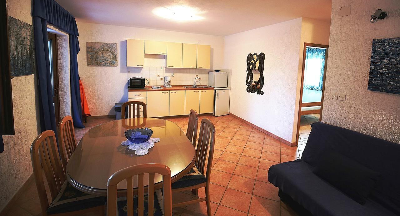 פונטנה Apartments Coki מראה חיצוני תמונה
