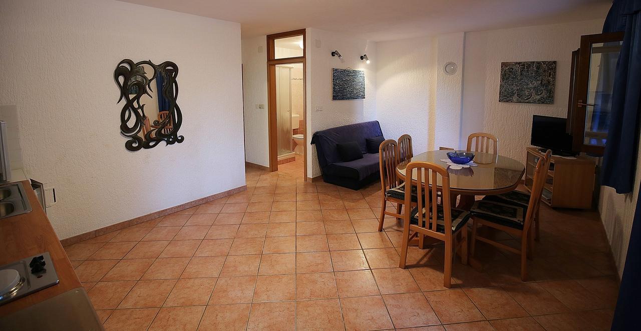 פונטנה Apartments Coki מראה חיצוני תמונה